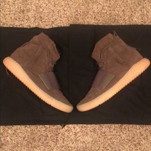 Yeezy Boost 750 Light Brown/Gum (Size 11)